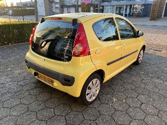 Peugeot 107 1.0 12V XS Automaat picture 3