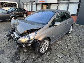 Unfallwagen Opel Corsa 1.6 16V OPC LINE 2011/6