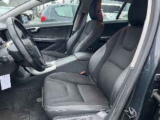 Volvo V-60 1.6 T3 picture 15
