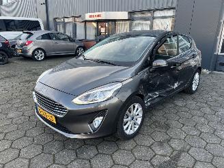 krockskadad bil auto Ford Fiesta 1.0 Ecoboost Titanium 2018/3