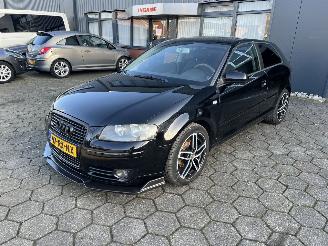 Unfallwagen Audi A3 Ambition 1.6 75KW 2005/9