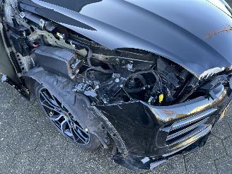 Porsche Cayenne 3.0 E-Hybrid Platinum Edition picture 34