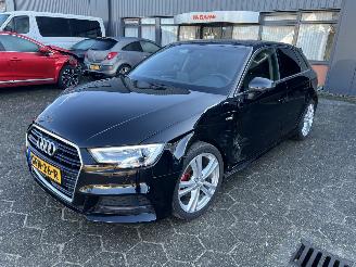 Coche accidentado Audi A3 Sportback 35 TFSI CoD Advance 2019/5