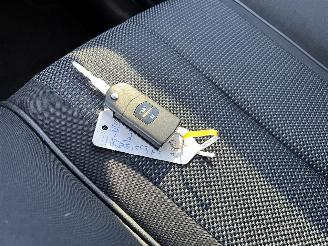 Mazda 2 1.3 HP 5 Deurs picture 23