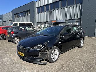 Auto incidentate Opel Astra SPORTS TOURER 1.0 Online Edition 2018/5