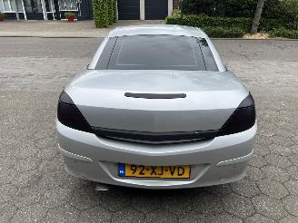 Opel Astra TWIN TOP 1.8 Cosmo picture 4