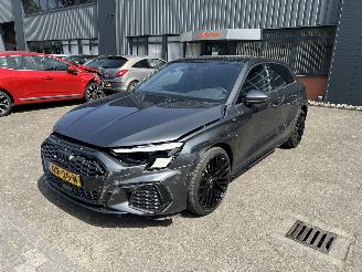 Damaged car Audi A3 40 TFSI e Business edition 2021/1