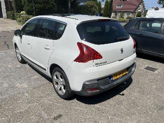 Peugeot 3008 1.6 THP Première picture 3