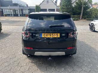 Land Rover Discovery Sport 2.0 TD4 HSE Luxury picture 5