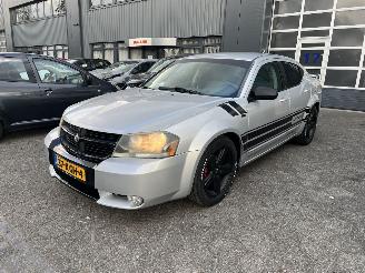 Damaged car Dodge Avenger 2.0 SE Business Edition 2009/11
