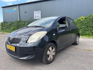 Toyota Yaris Yaris II (P9), Hatchback, 2005 / 2014 1.0 12V VVT-i picture 4