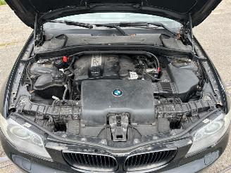 BMW 1-serie 116i 2.0 16V Hatchback 4Dr Benzine 1.995cc 90kW (122pk) RWD 2009-01/2011-06 (UH31; UH32) N43B20A picture 10