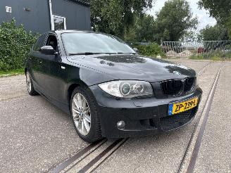 BMW 1-serie 116i 2.0 16V Hatchback 4Dr Benzine 1.995cc 90kW (122pk) RWD 2009-01/2011-06 (UH31; UH32) N43B20A picture 3