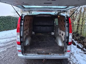 Mercedes Vito 2.2 111 CDI  Diesel 2.148cc 80kW picture 4