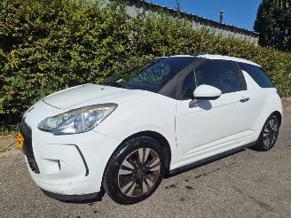Voiture accidenté Citroën DS3 1.6 VTi 2010/1
