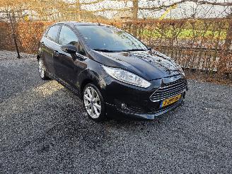 Schadeauto Ford Fiesta 1.0 EcoBoost Titanium 2015/2