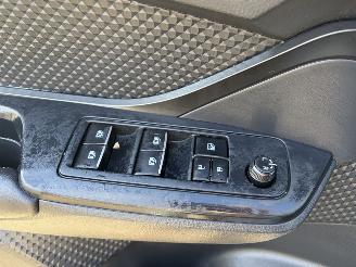 Toyota C-HR 1.8i - 16V HYBRID picture 15