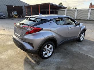 Toyota C-HR 1.8i - 16V HYBRID picture 5