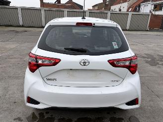 Toyota Yaris 1.0i - 12V picture 17