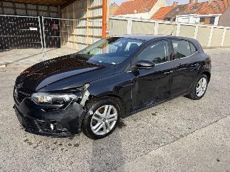 Renault Mégane 4 PHASE 1 1.5 BLUE DCI - 8V TURBO picture 2