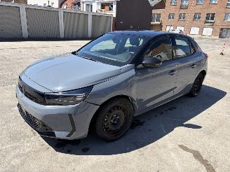 damaged passenger cars Opel Corsa 51 KWH MY24 LONG RANGE 2024/4