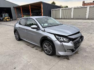 skadebil auto Peugeot e-208 II 136 ALLURE PACKET 50KWH 2021/3