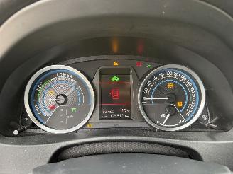 Toyota Auris 1.8i - 16V HYBRID picture 9