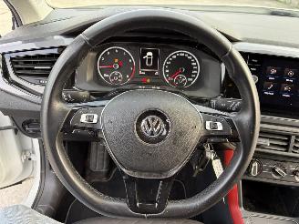 Volkswagen Polo VI 1.0 TSI 95 picture 14