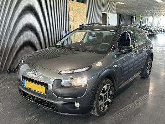 uszkodzony samochody osobowe Citroën C4 cactus 1.2e VTI FEEL 2014/10