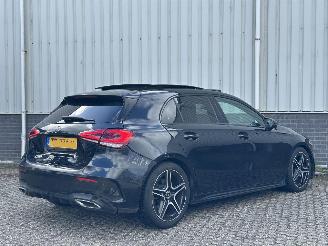 Mercedes A-klasse A200 AMG Line picture 4