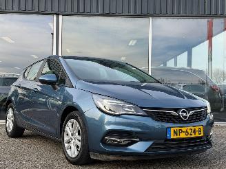 Schadeauto Opel Astra 1.0 Online Edition Automaat NAP 2017/3