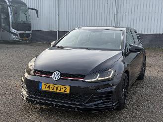 Unfallwagen Volkswagen Golf 1.2 TSI GTI LOOK 2013/2