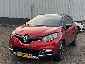 Avarii autoturisme Renault Captur 1.2 TCe Helly Hansen AUTOMAAT NAP 2015/2