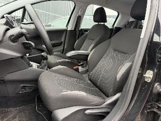 Peugeot 208 1.2 VTi Blue Lease picture 6