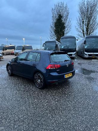 Volkswagen Golf 1.6 TDI Comfortline BlueMotion picture 5