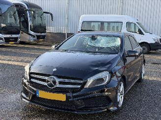 skadebil auto Mercedes A-klasse A180 AMG AUTOMAAT NAP 2013/1