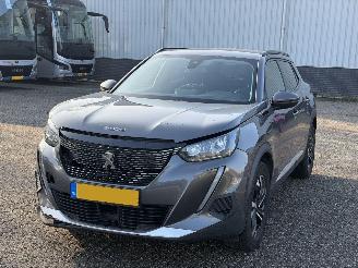 skadebil auto Peugeot 2008 1.2 PureTech GT-Line 2020/4