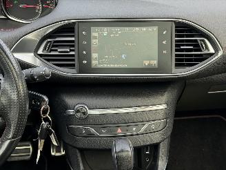Peugeot 308 1.2 PureTech GT-line AUTOMAAT picture 15