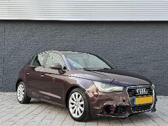 Unfallwagen Audi A1 SPORTBACK 1.6 tdi automaat 5deurs 2012/7
