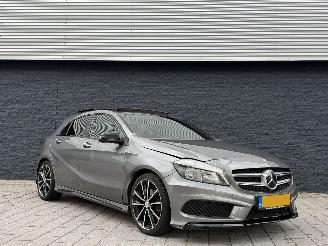Auto incidentate Mercedes A-klasse A180 BENZINE AMG PANO 2012/10