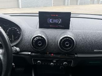 Audi A3 1.4TFSI G-TRON automaat/pano picture 12