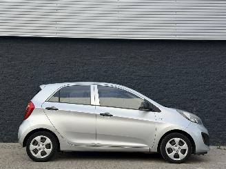 Kia Picanto 1.0 CVVT Comfort pack AIRCO picture 2
