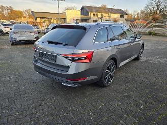  Skoda Superb Hybride 160 kW L&K 2023/11