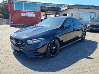 skadebil auto Mercedes A-klasse A200 AMG 2025/4