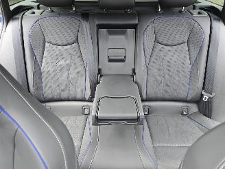 Volkswagen Passat  picture 13