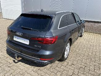 Audi A4 Sport-Line Leer, Navi, Trekhaak, Dynamische verlichting picture 12