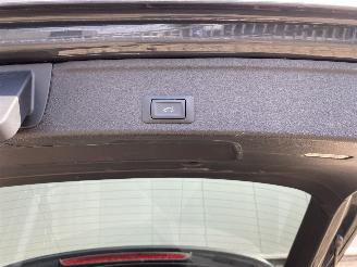 Audi A4 Sport-Line Leer, Navi, Trekhaak, Dynamische verlichting picture 28