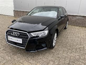 Audi A3 Sportback 1.6 TDI Design Pro Line Plus Virtual Cockpit, Leer, Airco, Navi picture 9