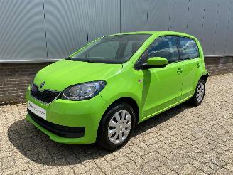 skadebil auto Skoda Citigo 1.0 CNG Greentech Active Aardgas Benzine Parkeersensoren 2017/12