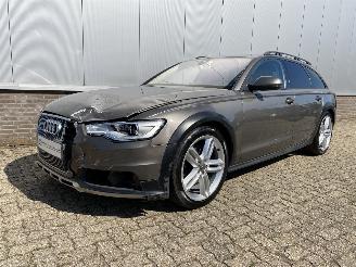 krockskadad bil auto Audi A6 allroad Quattro 3.0 TDI Premium Edition 1e Eigenaar Voll opties 2014/3
